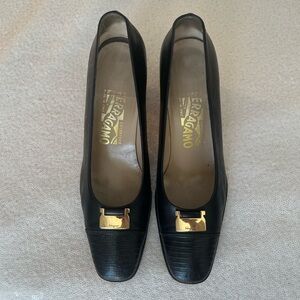 Vintage 1970s 1980s Salvatore Ferragamo Black Italian Leather Heels Gold Accent